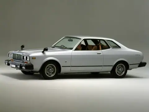 Datsun Bluebird — Купе, фото 1