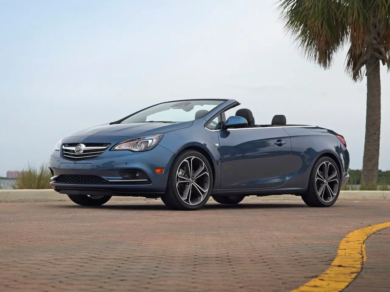 Buick Cascada — Кабриолет, фото 1