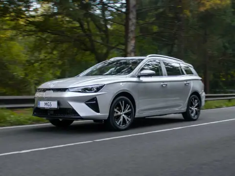 MG 5 EV — Универсал 5 дв., фото 1