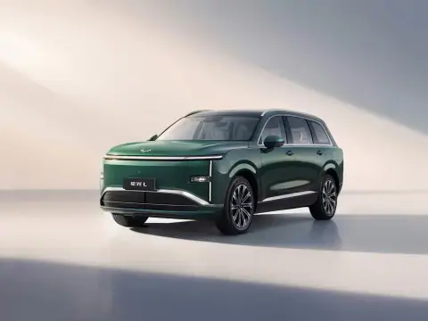 Wuling Starlight L — Внедорожник 5 дв., фото 1