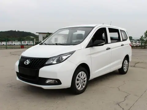 Changan Auchan A600 — Минивэн, фото 1