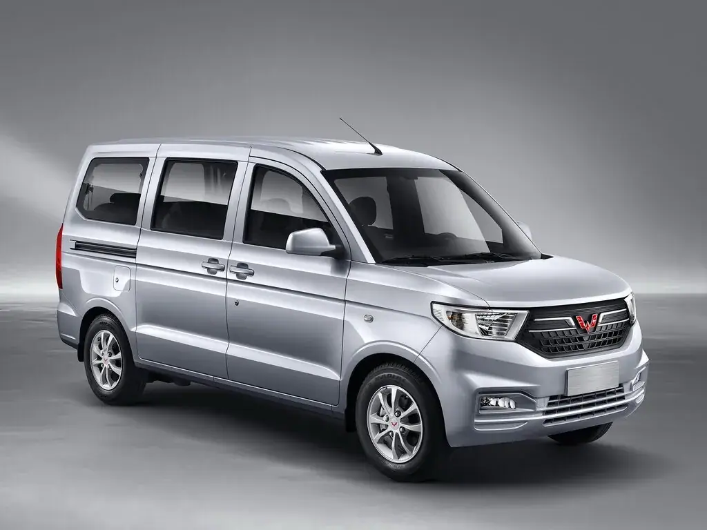 Wuling Hongguang V, фото 1