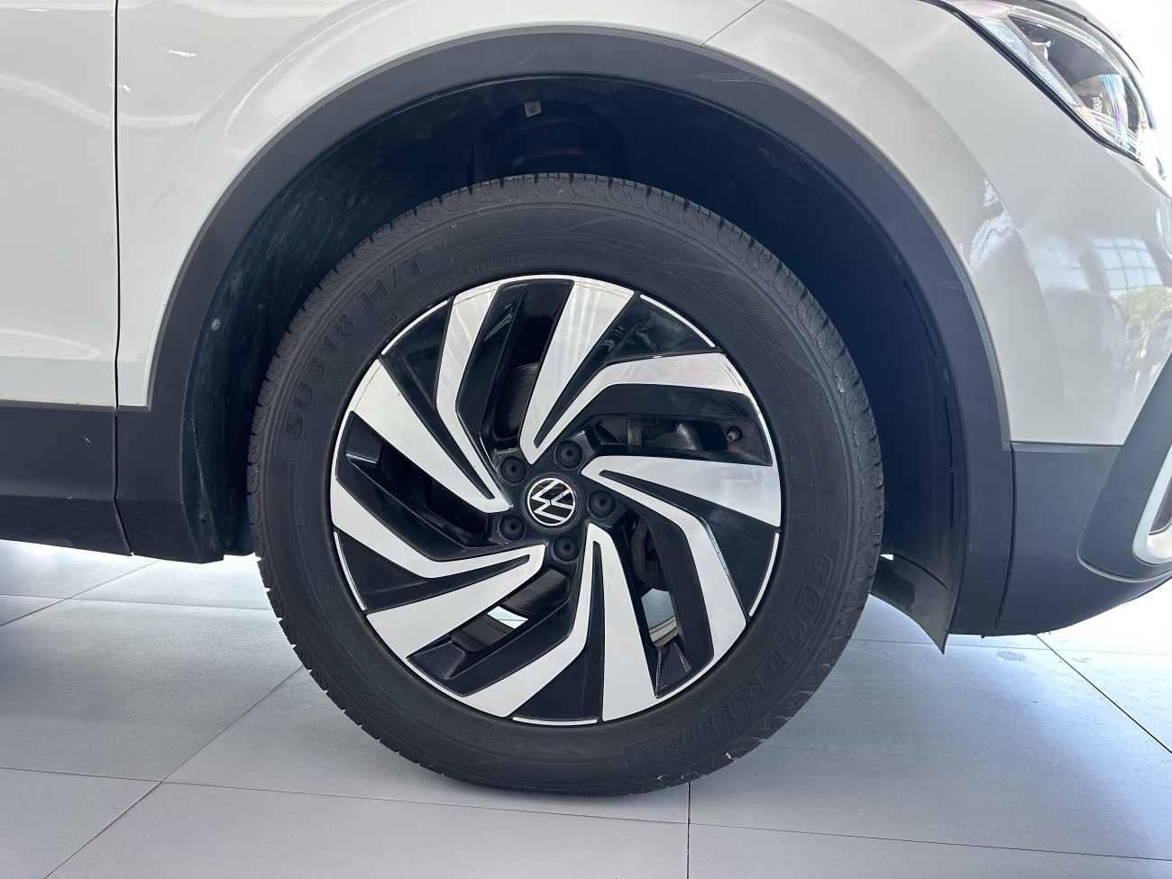 Volkswagen Tiguan L 2022