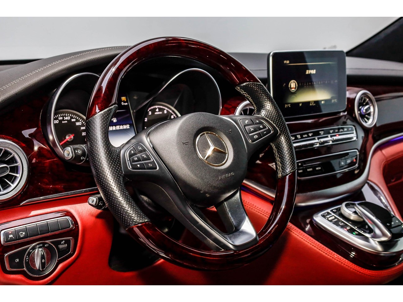 Mercedes-Benz V 2018