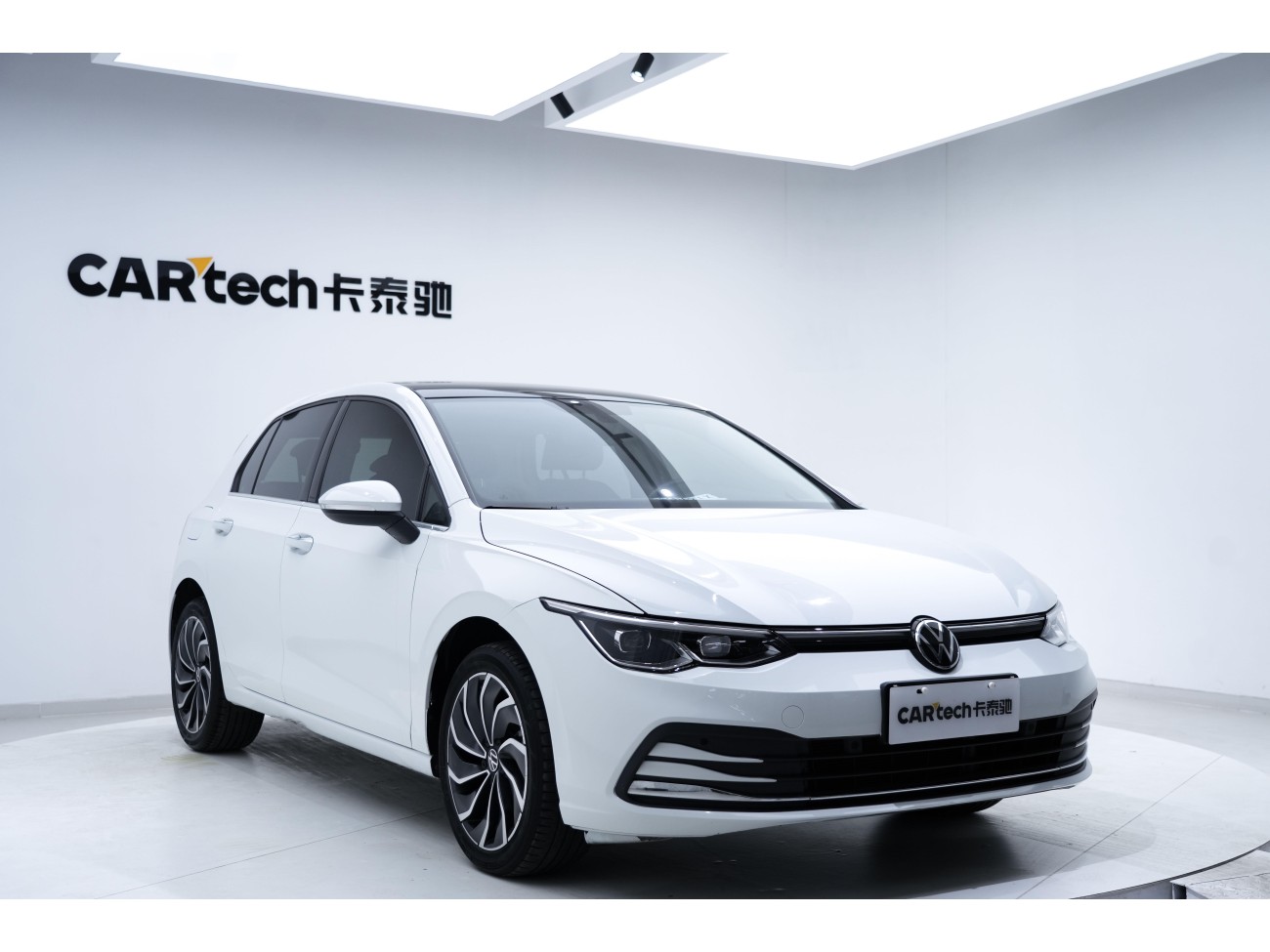 Volkswagen Golf 2023