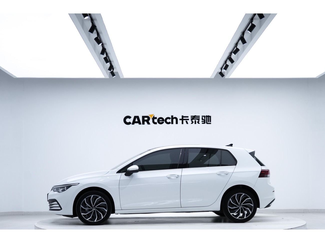 Volkswagen Golf 2023