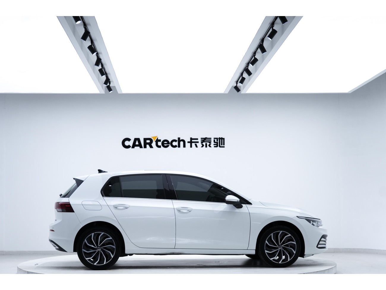 Volkswagen Golf 2023