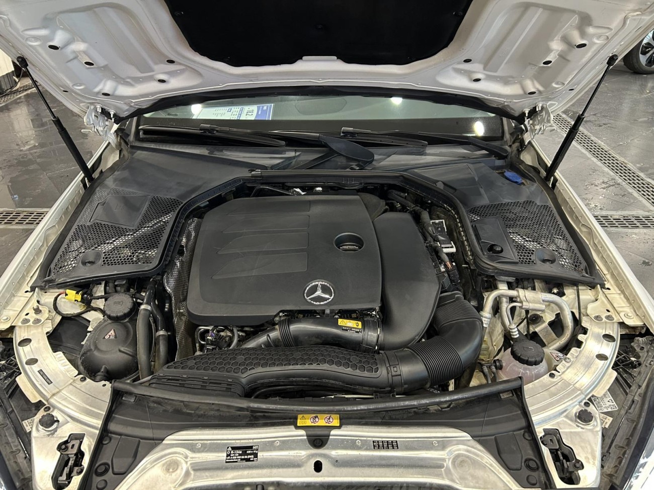 Mercedes-Benz C 260 L 2021