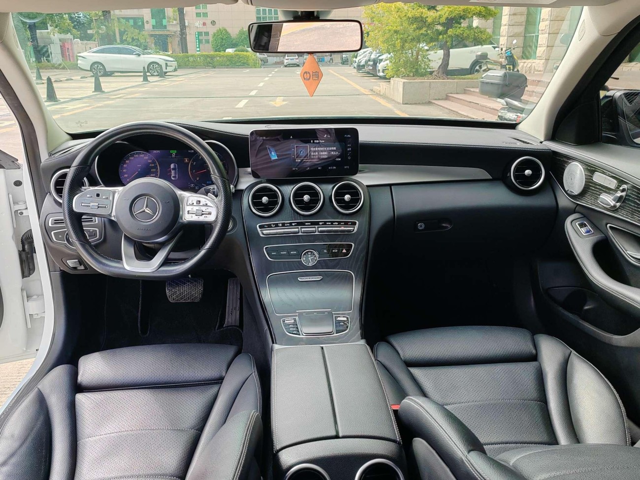 Mercedes-Benz C 260 L 2021