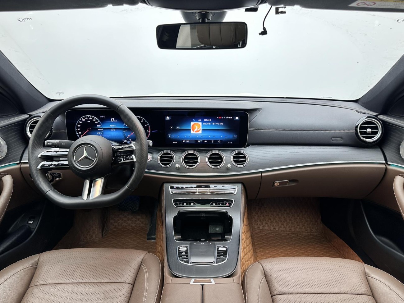 Mercedes-Benz E 300 L 2023