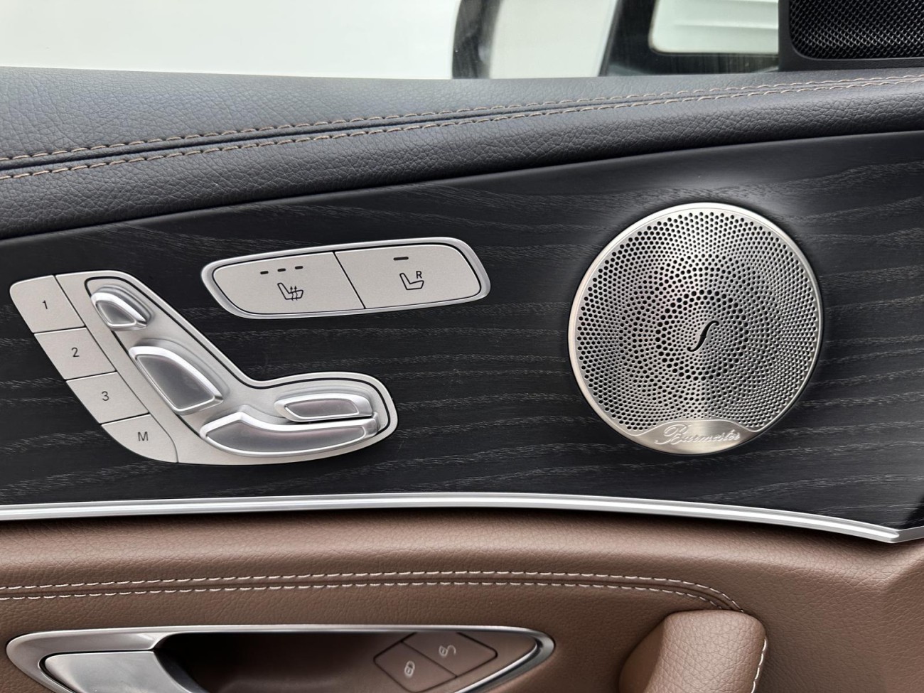 Mercedes-Benz E 300 L 2023