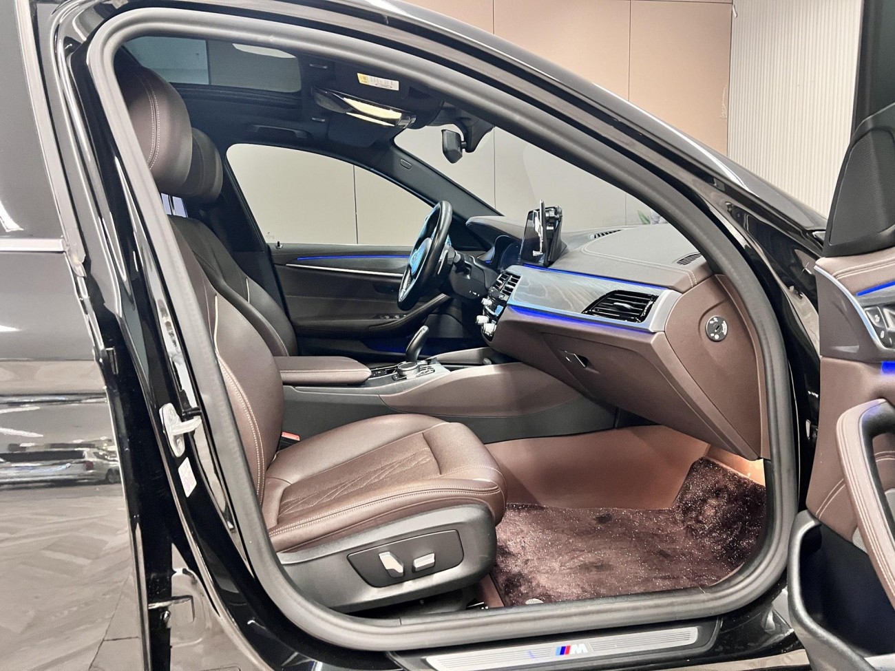 BMW 530Li 2021