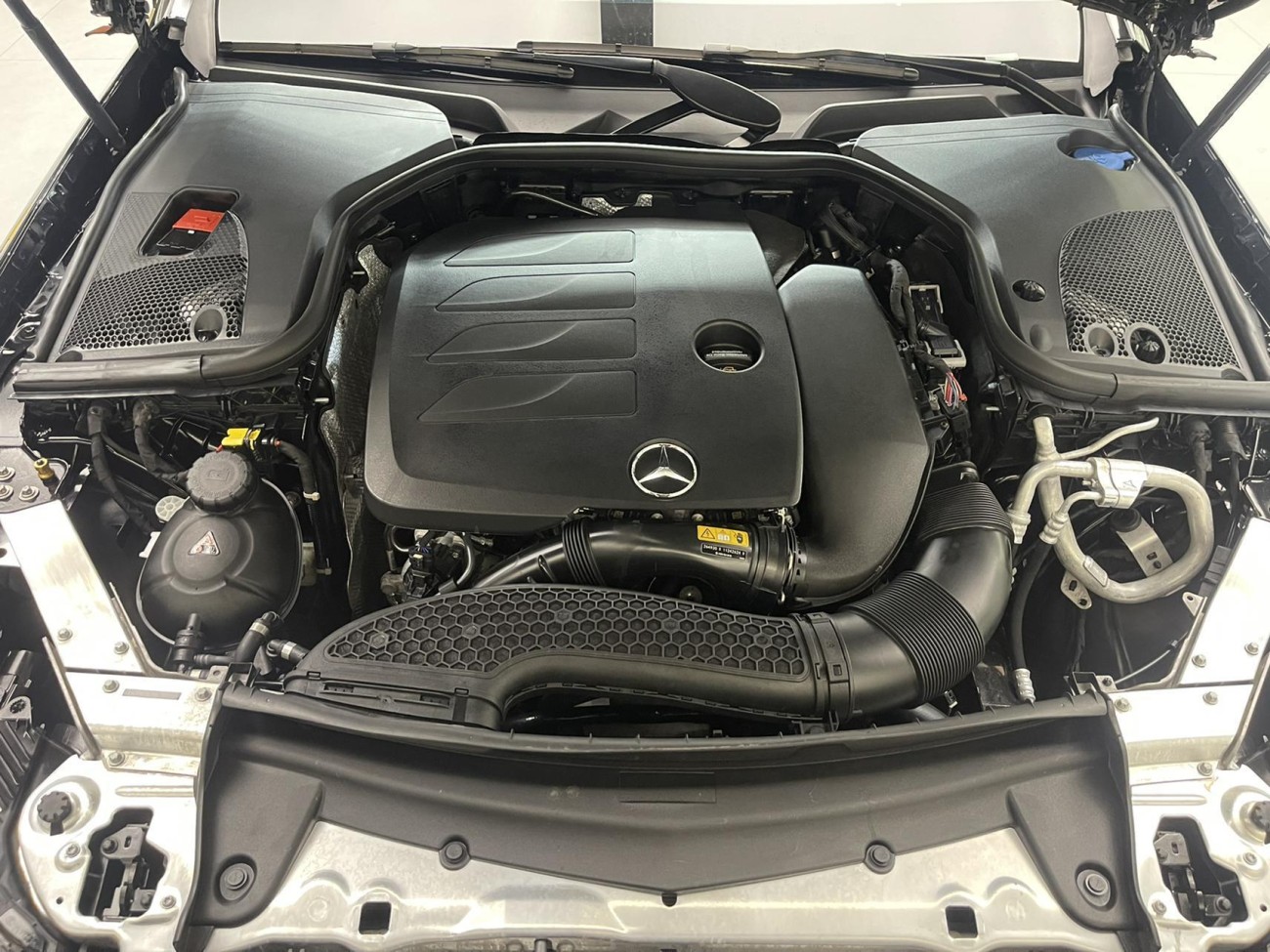 Mercedes-Benz E 300 L 2022