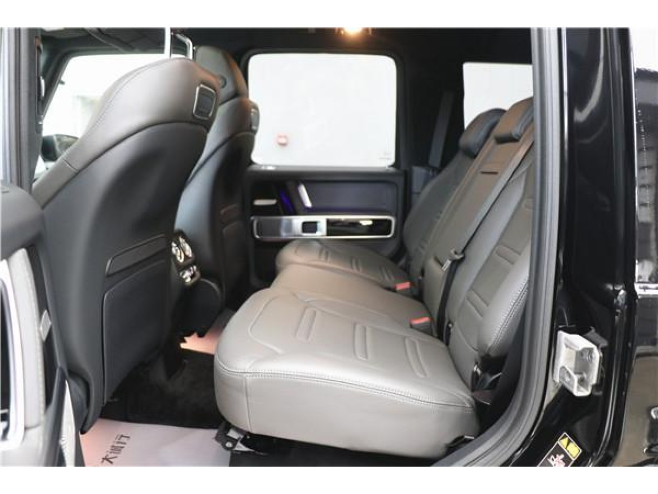 Mercedes-Benz G400d 2025