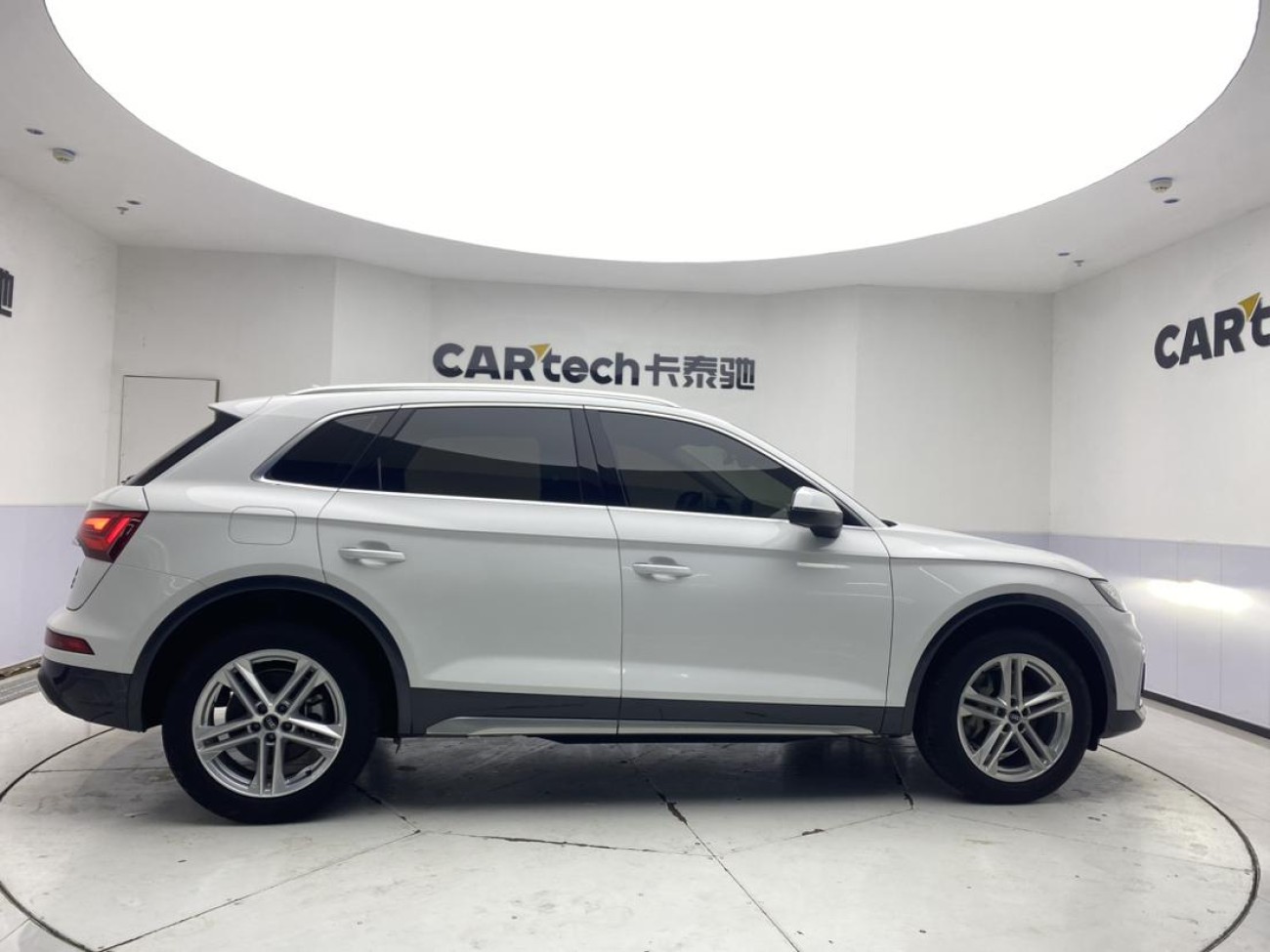 Audi Q5L 40 TFSI 2022