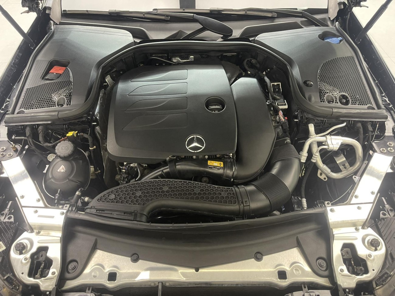 Mercedes-Benz E 300 L 2021