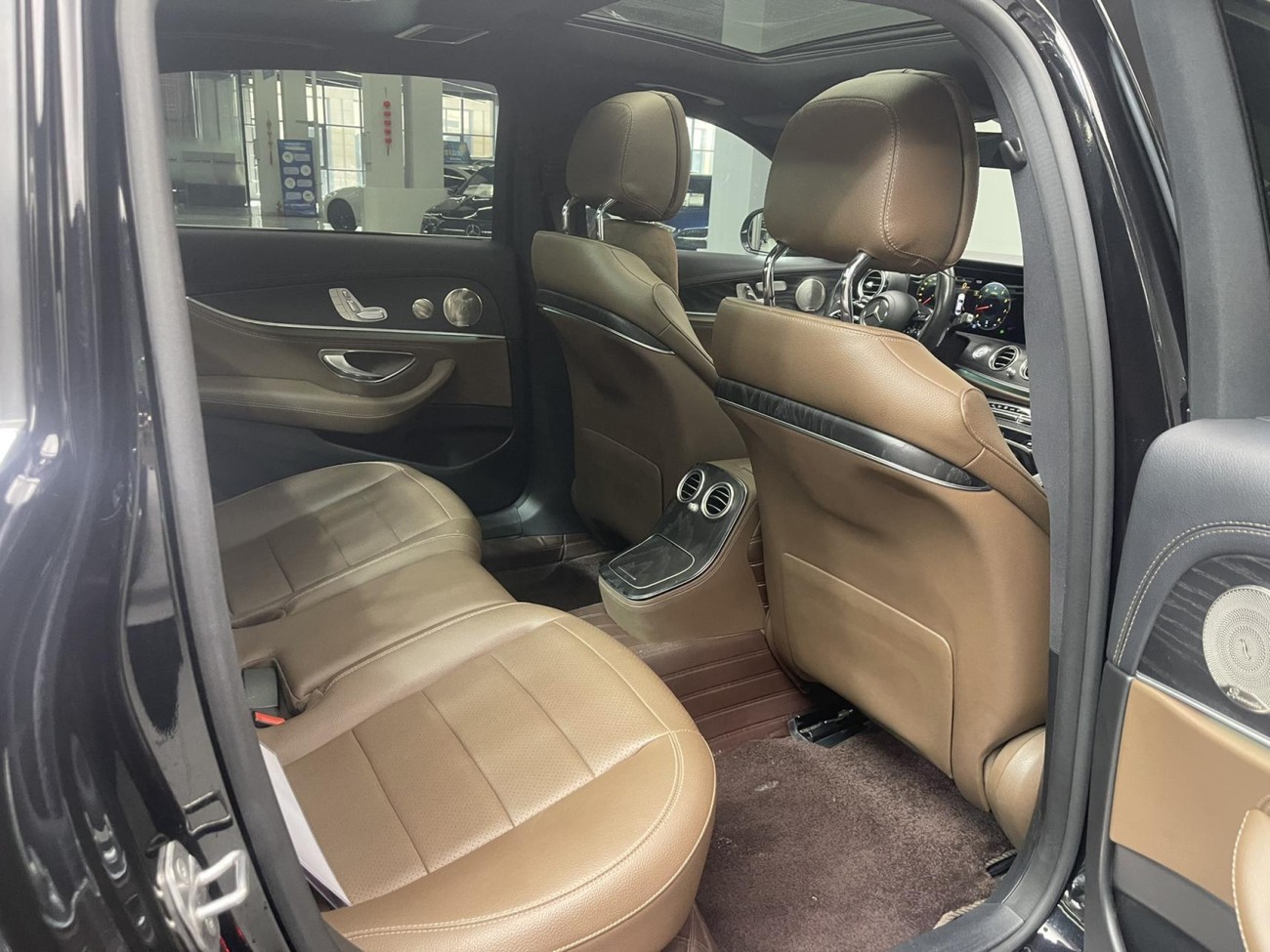 Mercedes-Benz E 300 L 2021