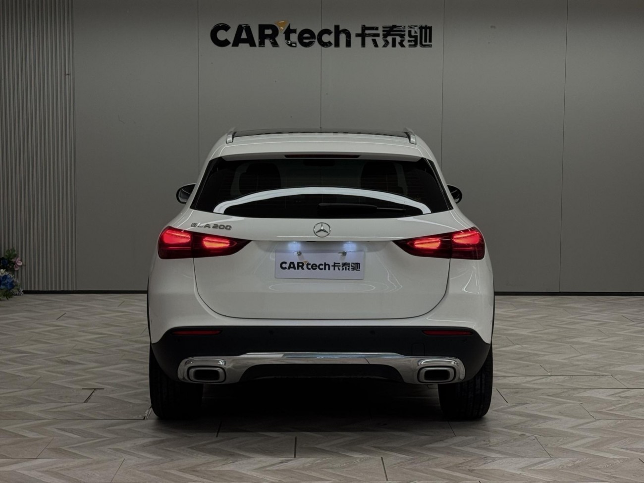 Mercedes-Benz GLA 200 2024