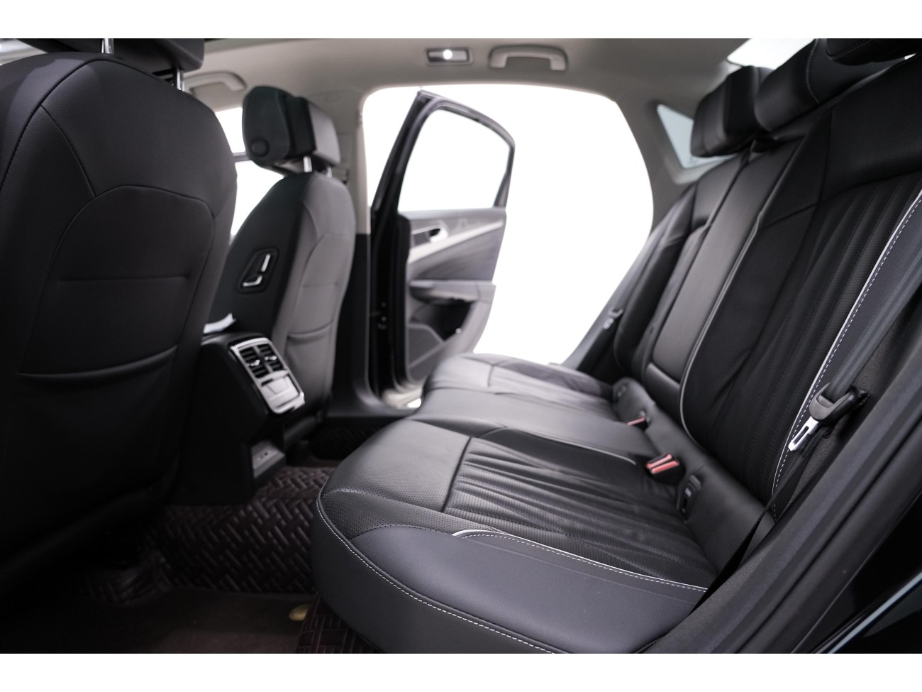 Volkswagen Passat 2023