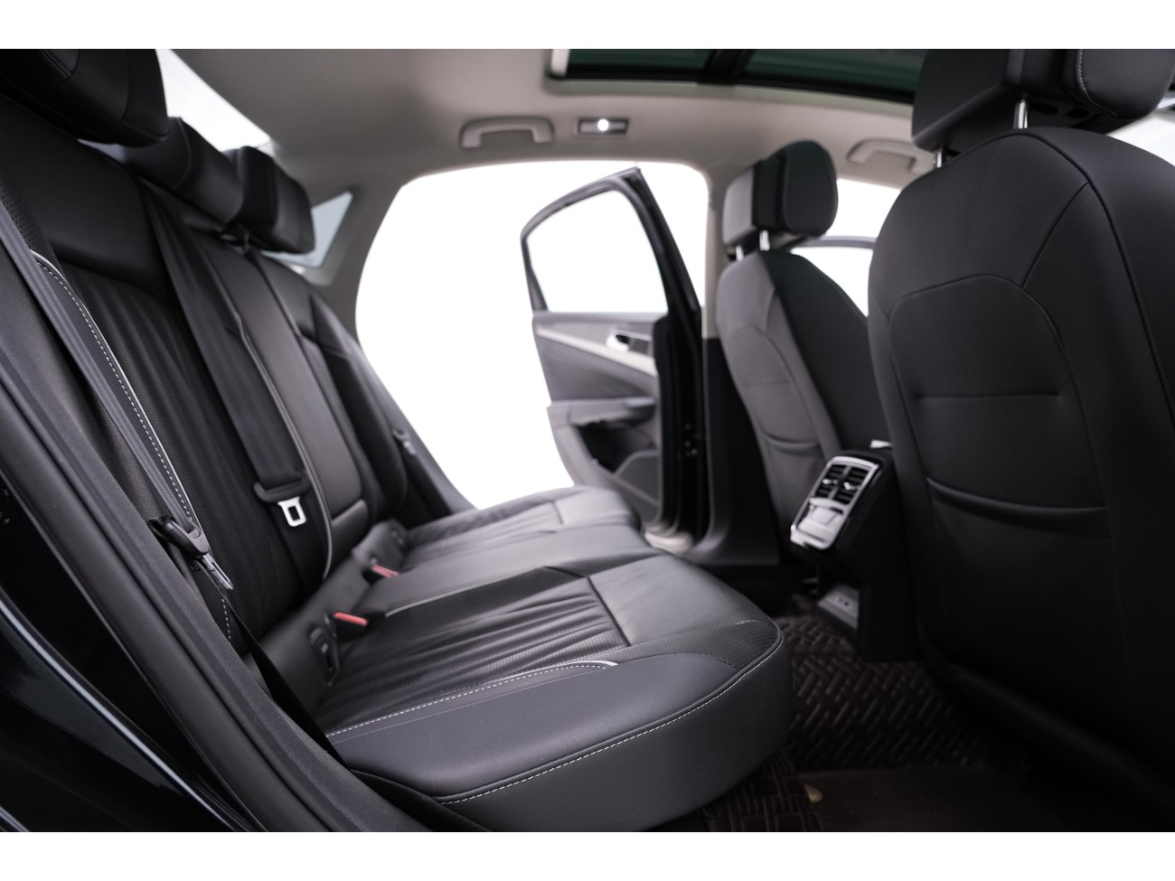 Volkswagen Passat 2023