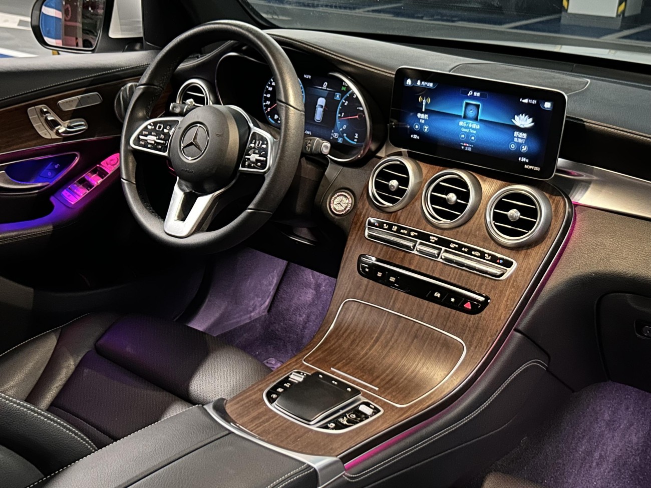 Mercedes-Benz GLC 300 L 2022