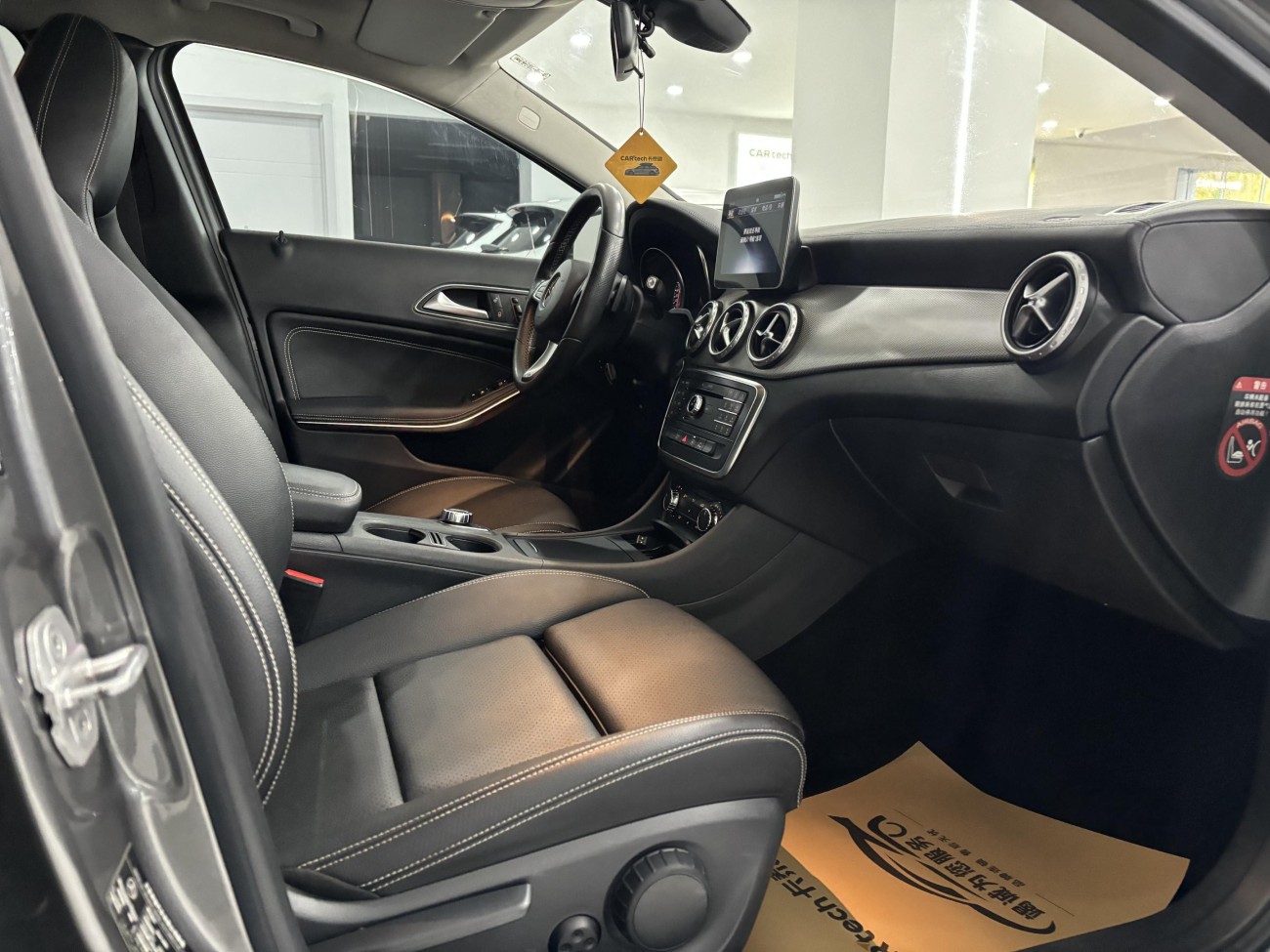 Mercedes-Benz GLA200 2017