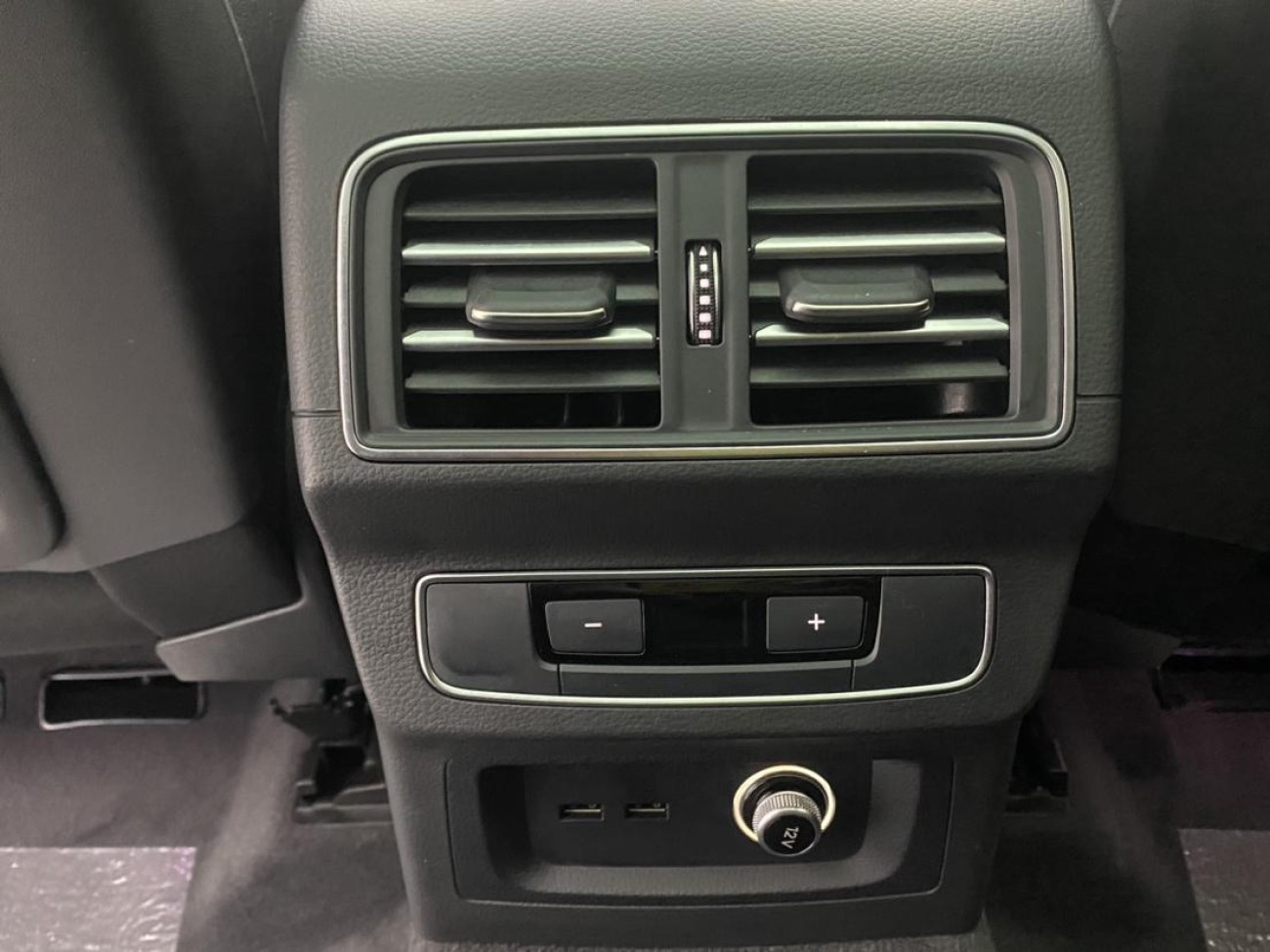 Audi Q5L 40 TFSI 2024