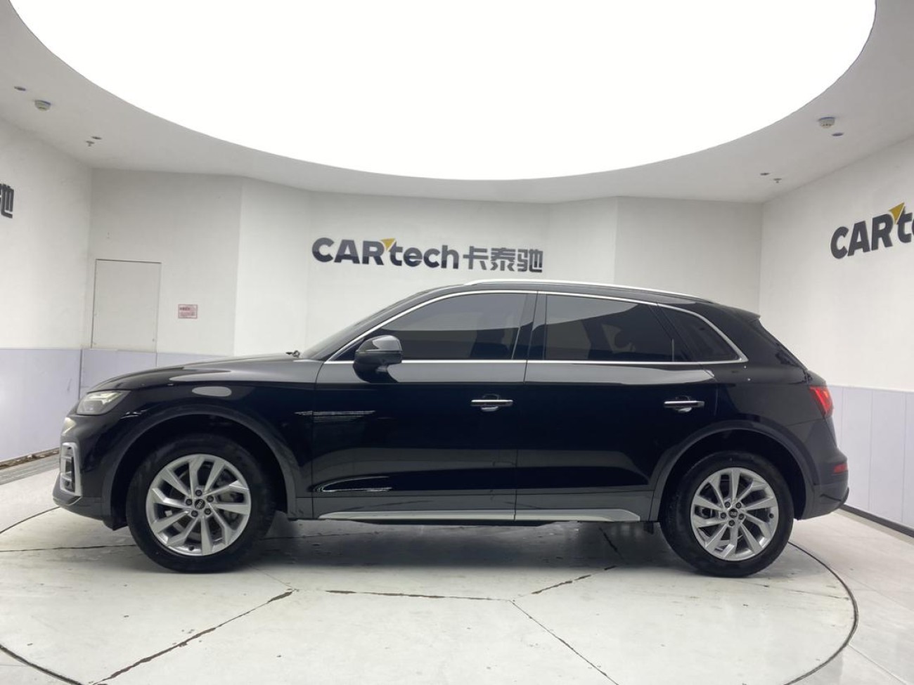 Audi Q5L 40 TFSI 2024