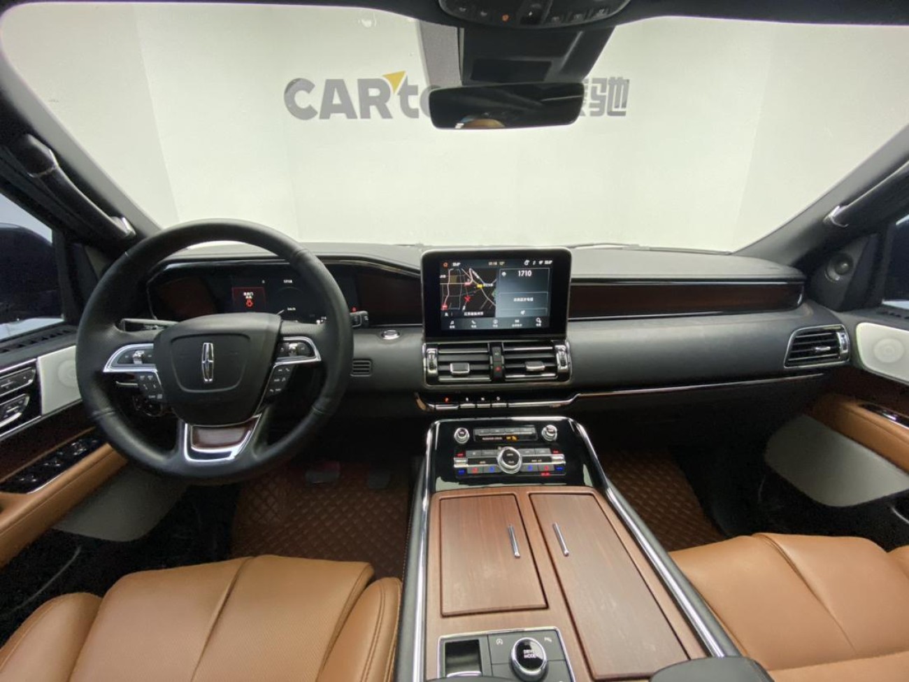 Lincoln Navigator 2021