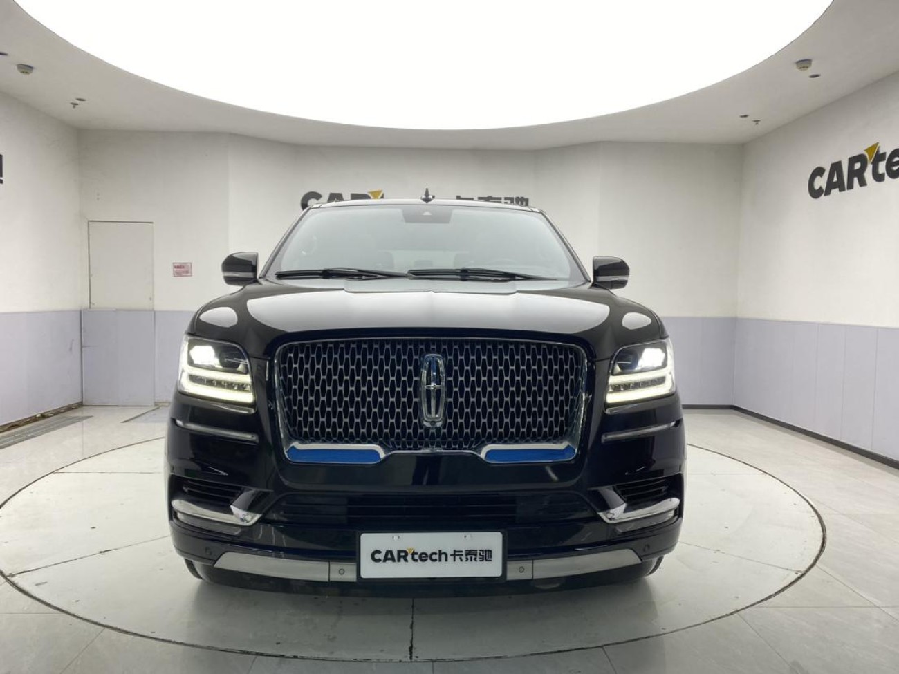 Lincoln Navigator 2021