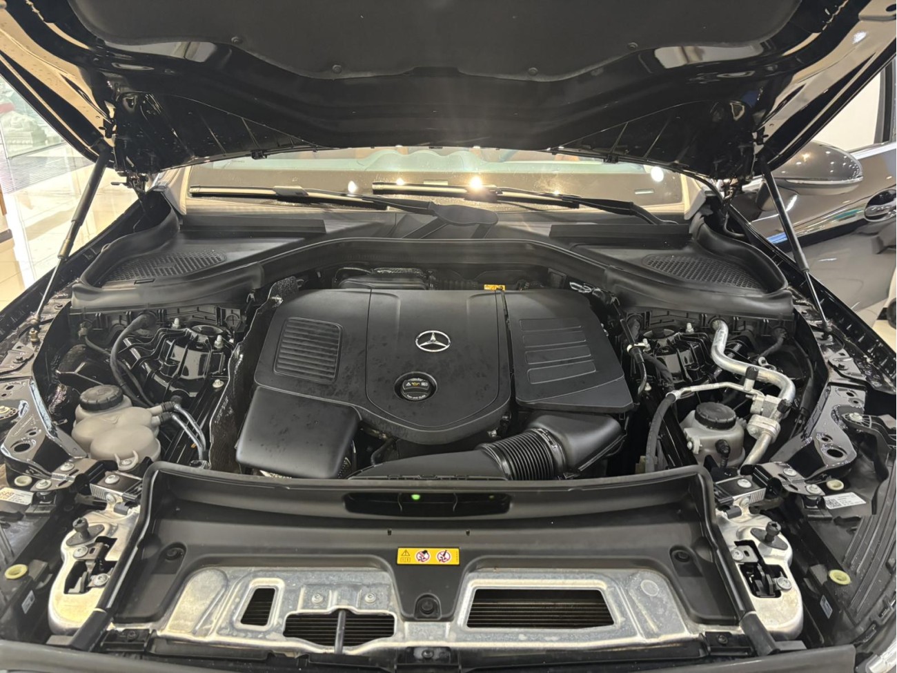 Mercedes-Benz GLC 260 L 2024