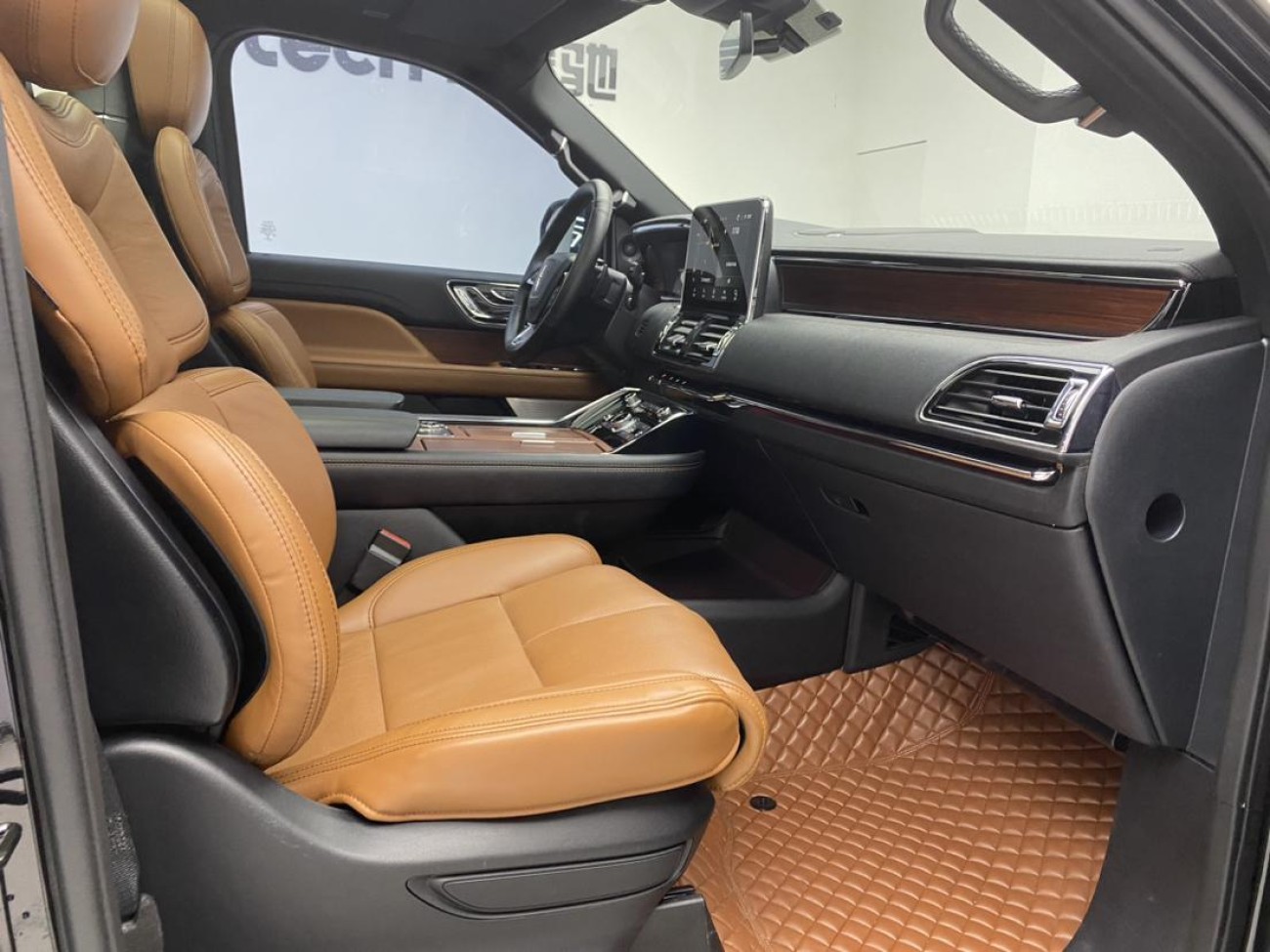 Lincoln Navigator 2021