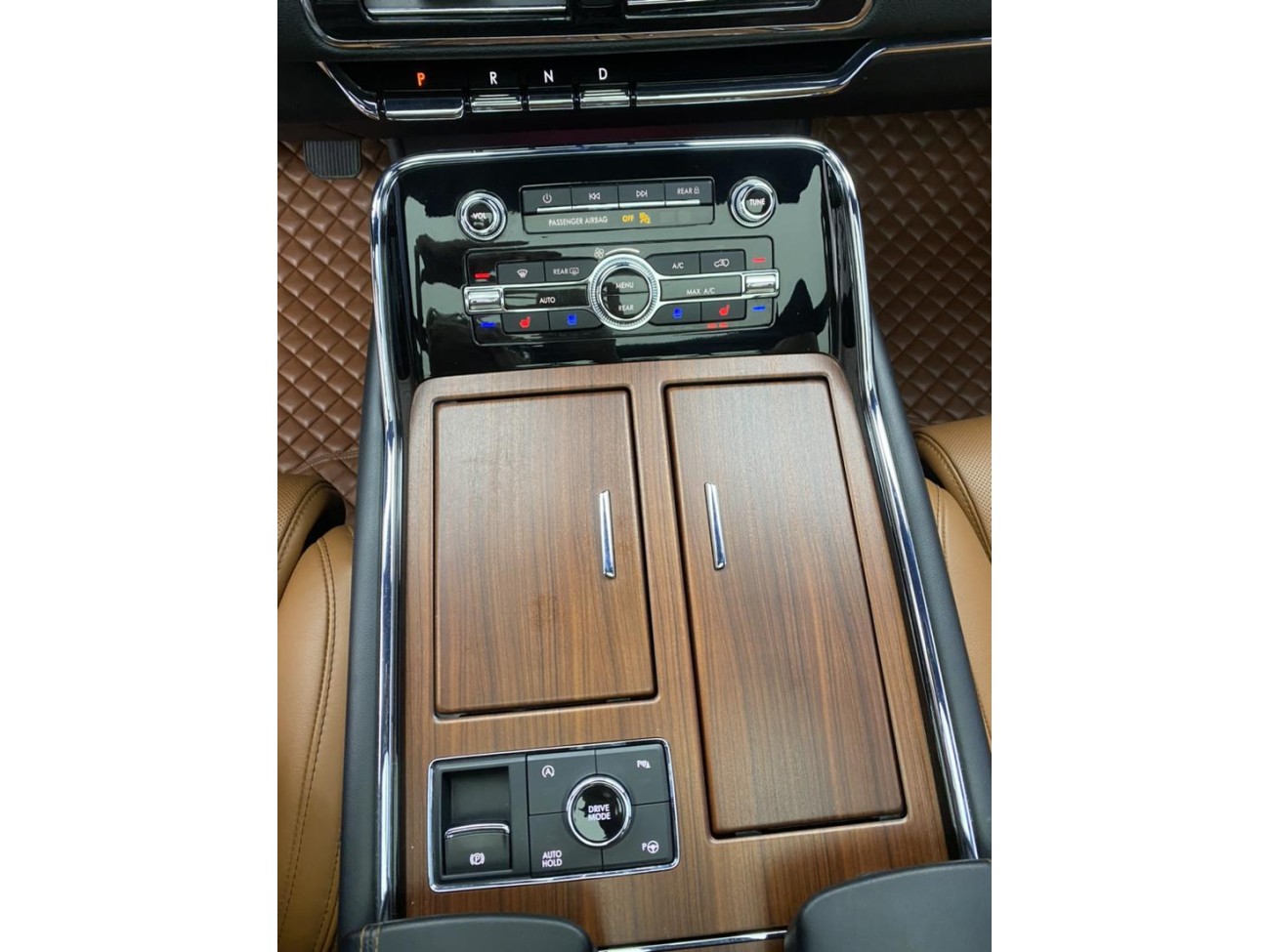 Lincoln Navigator 2021