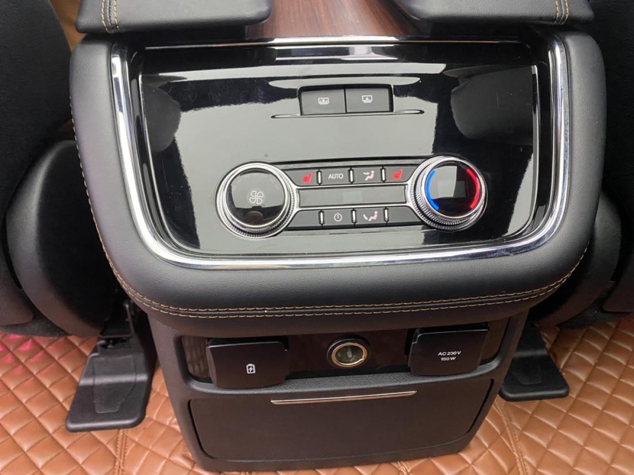 Lincoln Navigator 2021