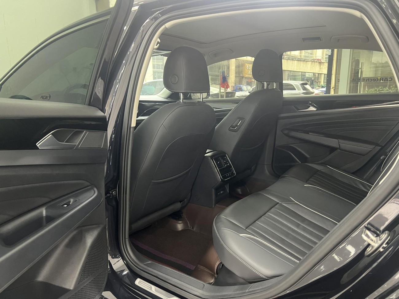 Volkswagen Passat 2023