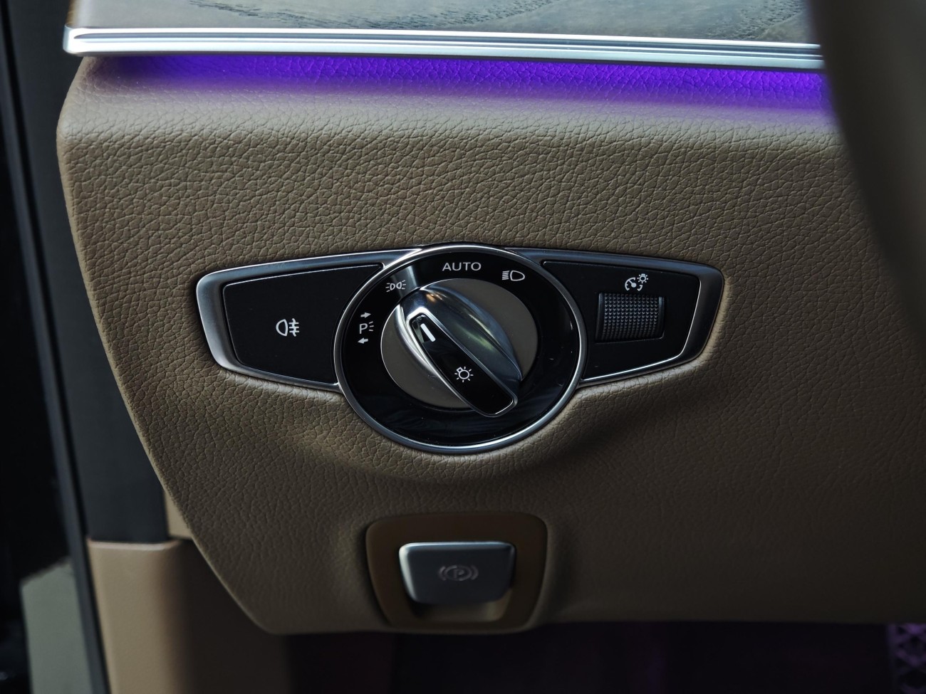 Mercedes-Benz E 300 L 2019