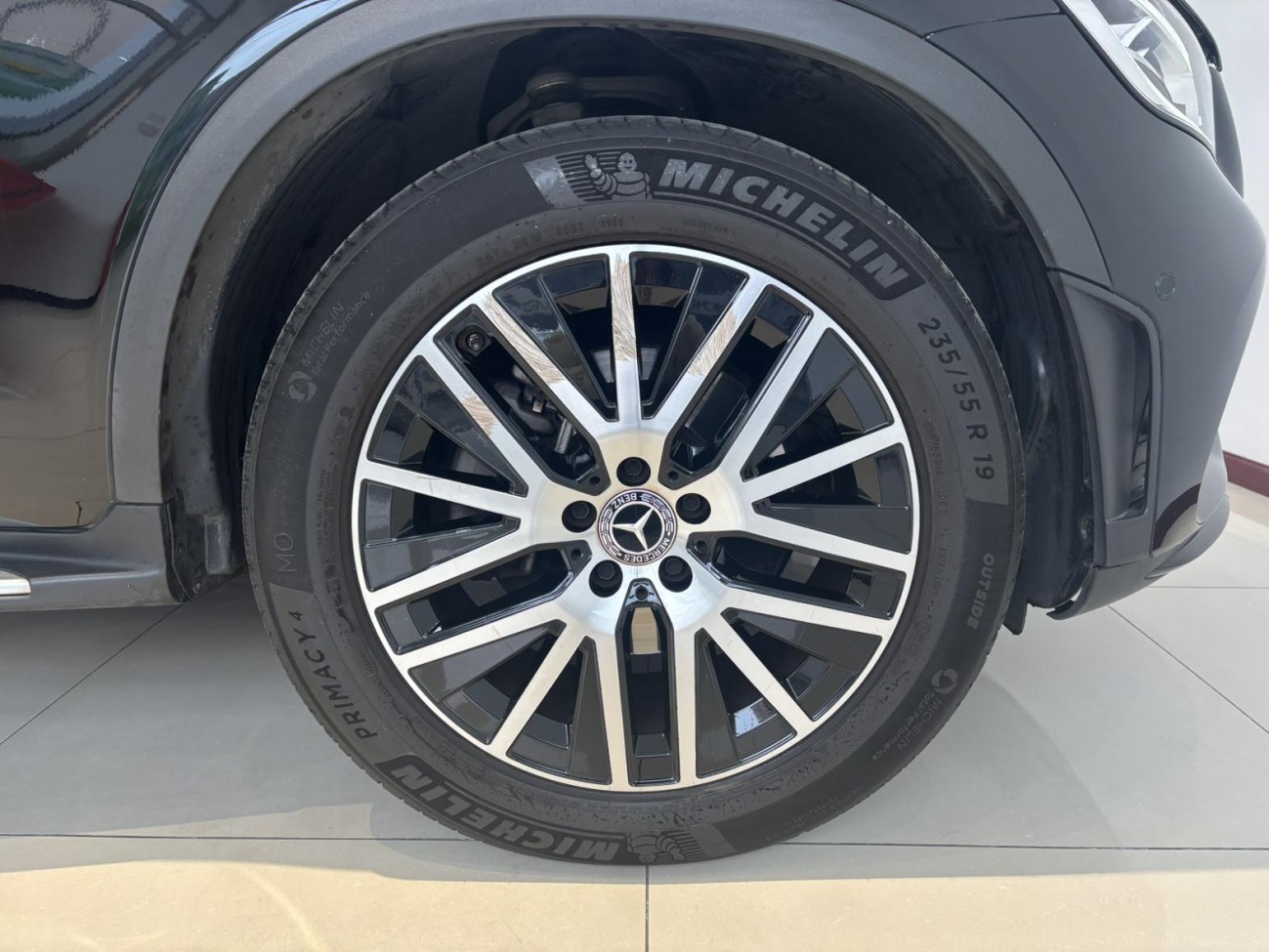 Mercedes-Benz GLC 300 4MATIC 2023