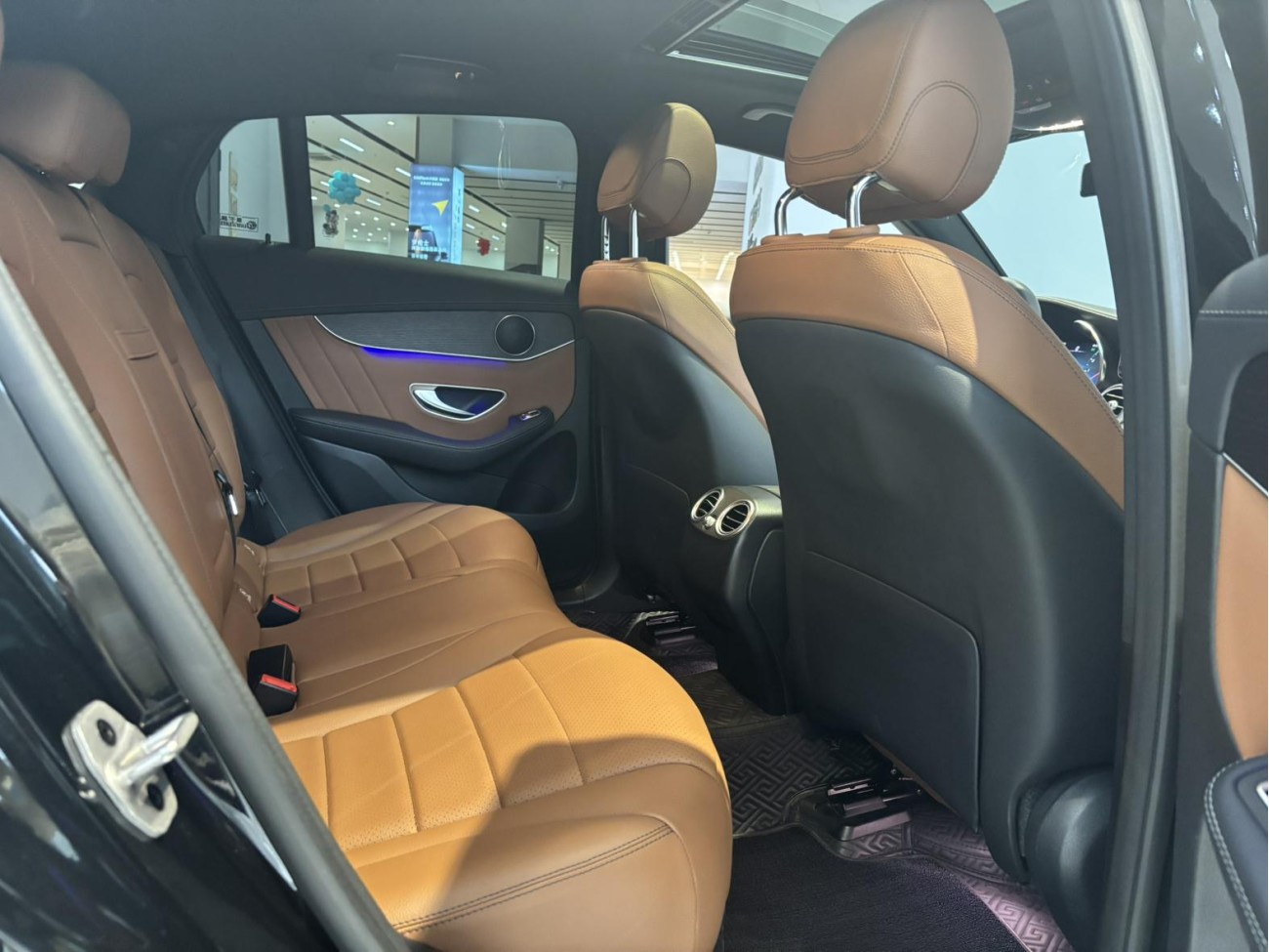 Mercedes-Benz GLC 300 4MATIC 2023