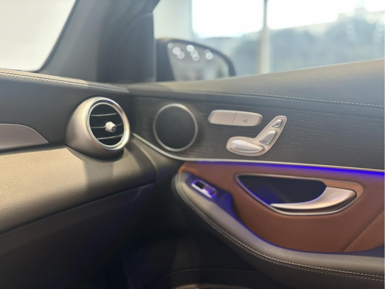 Mercedes-Benz GLC 300 4MATIC 2023