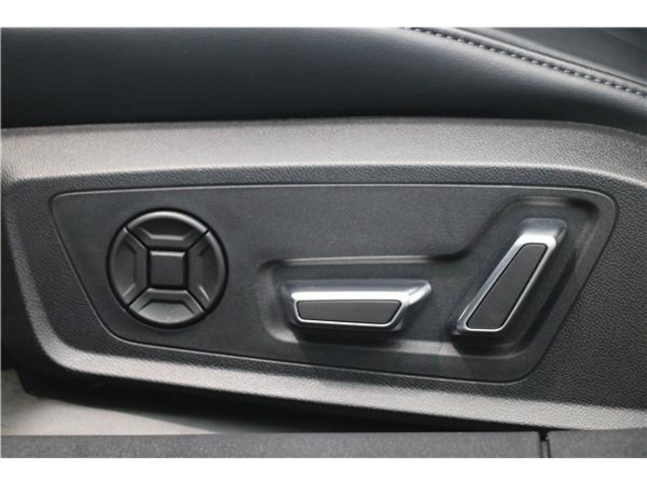 Audi A6L 45 TFSI 2025