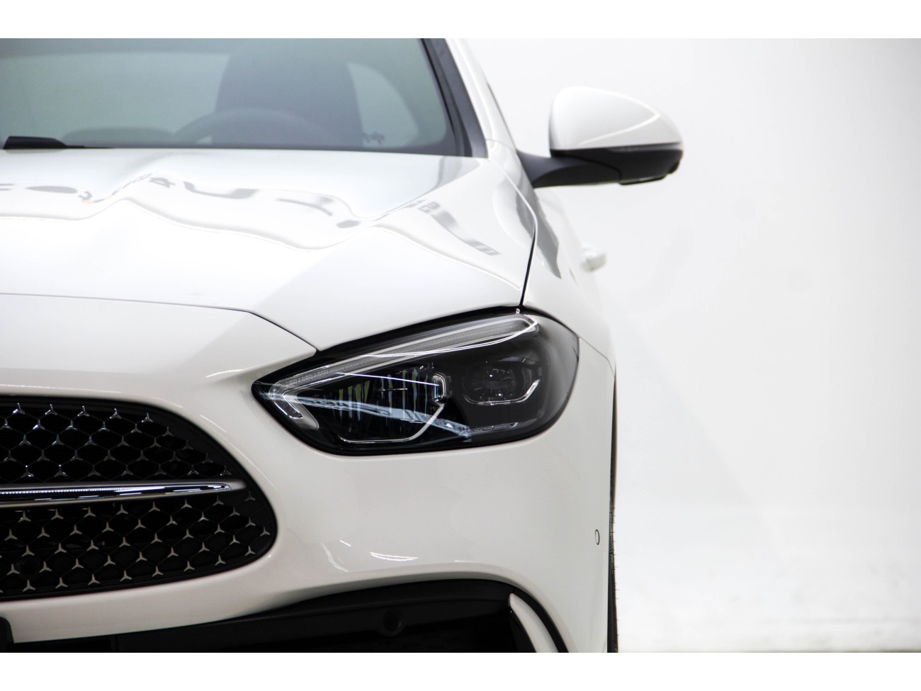 Mercedes-Benz C 350 e 2025