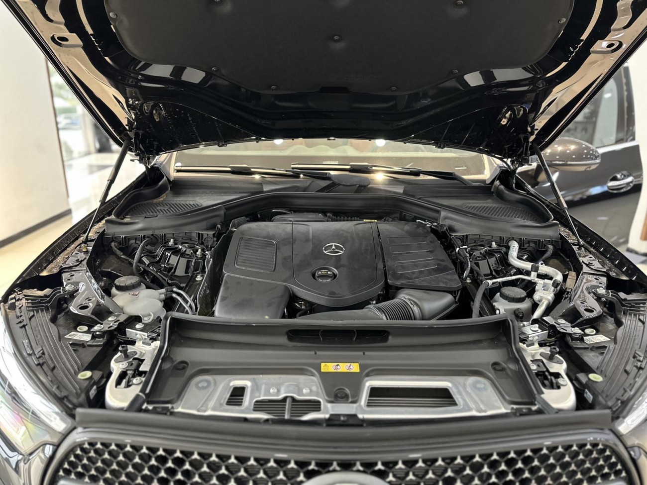 Mercedes-Benz GLC 300 L 2024