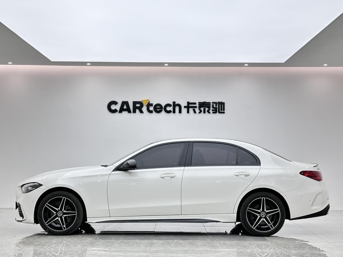 Mercedes-Benz C 260 L 2023