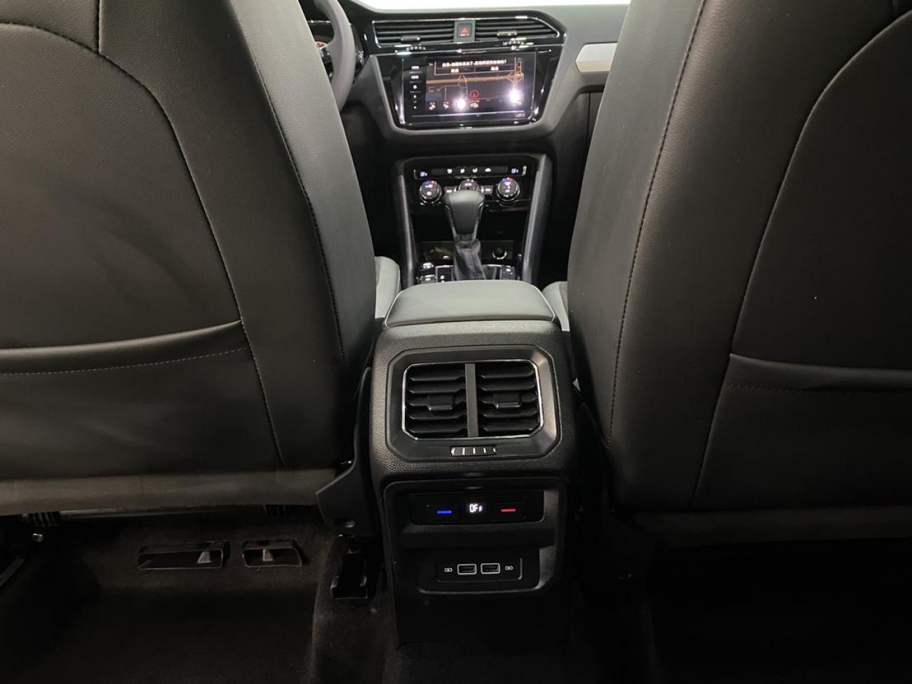 Volkswagen Tiguan L 2021