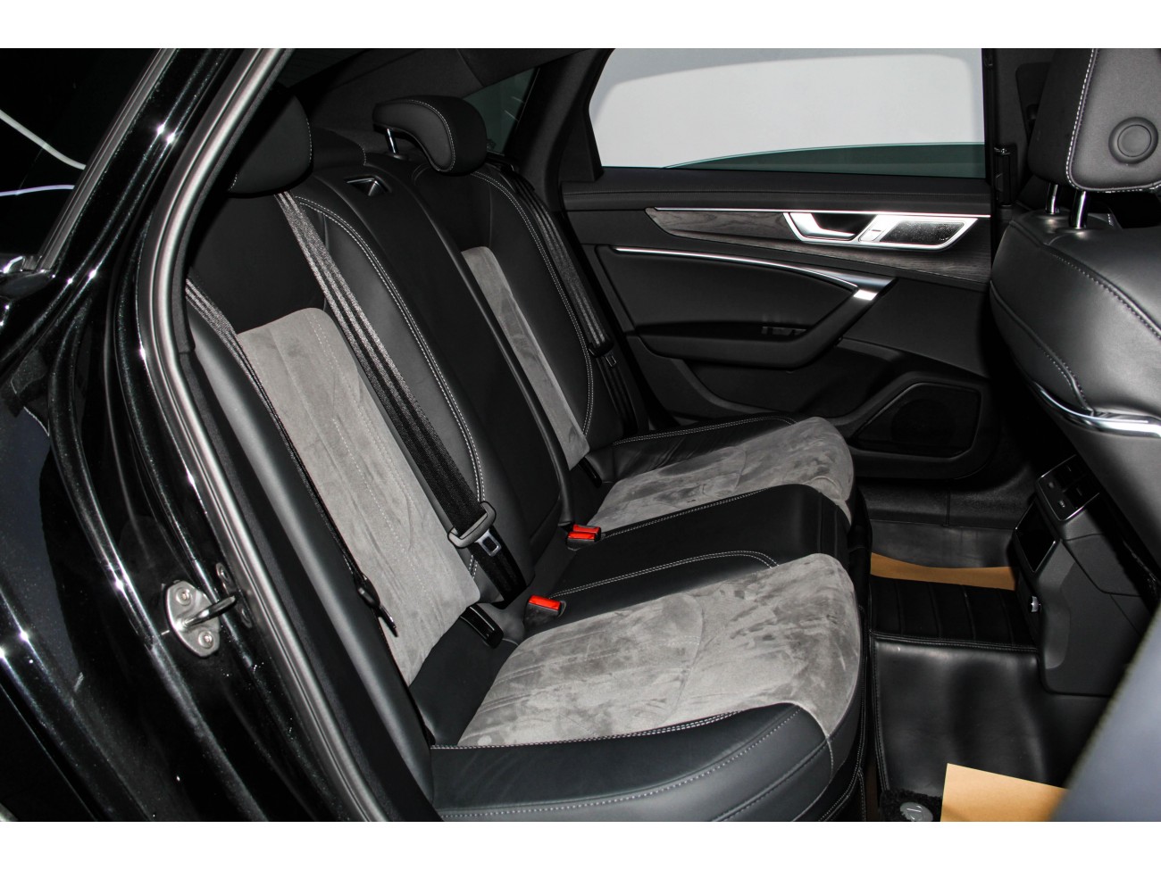 Audi A6L 45 TFSI 2024
