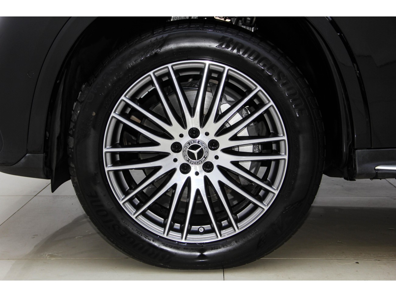 Mercedes-Benz GLC 300 L 2024