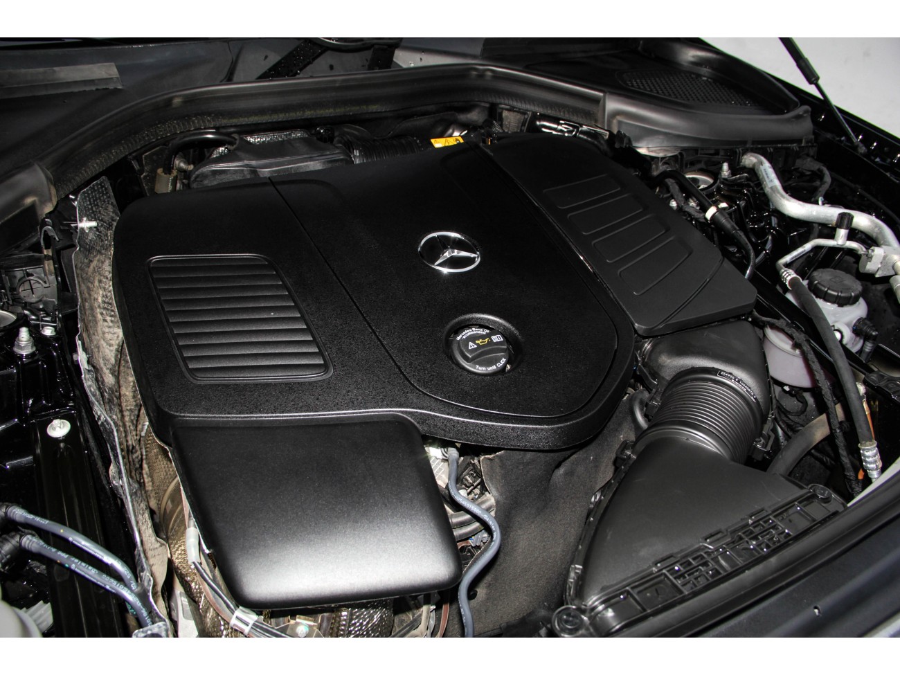 Mercedes-Benz GLC 300 L 2024