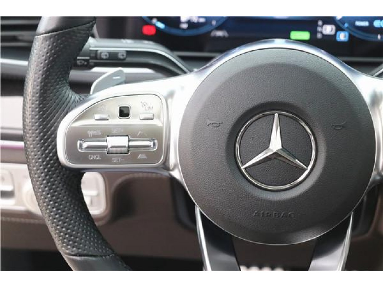 Mercedes-Benz GLS 450 4MATIC 2023