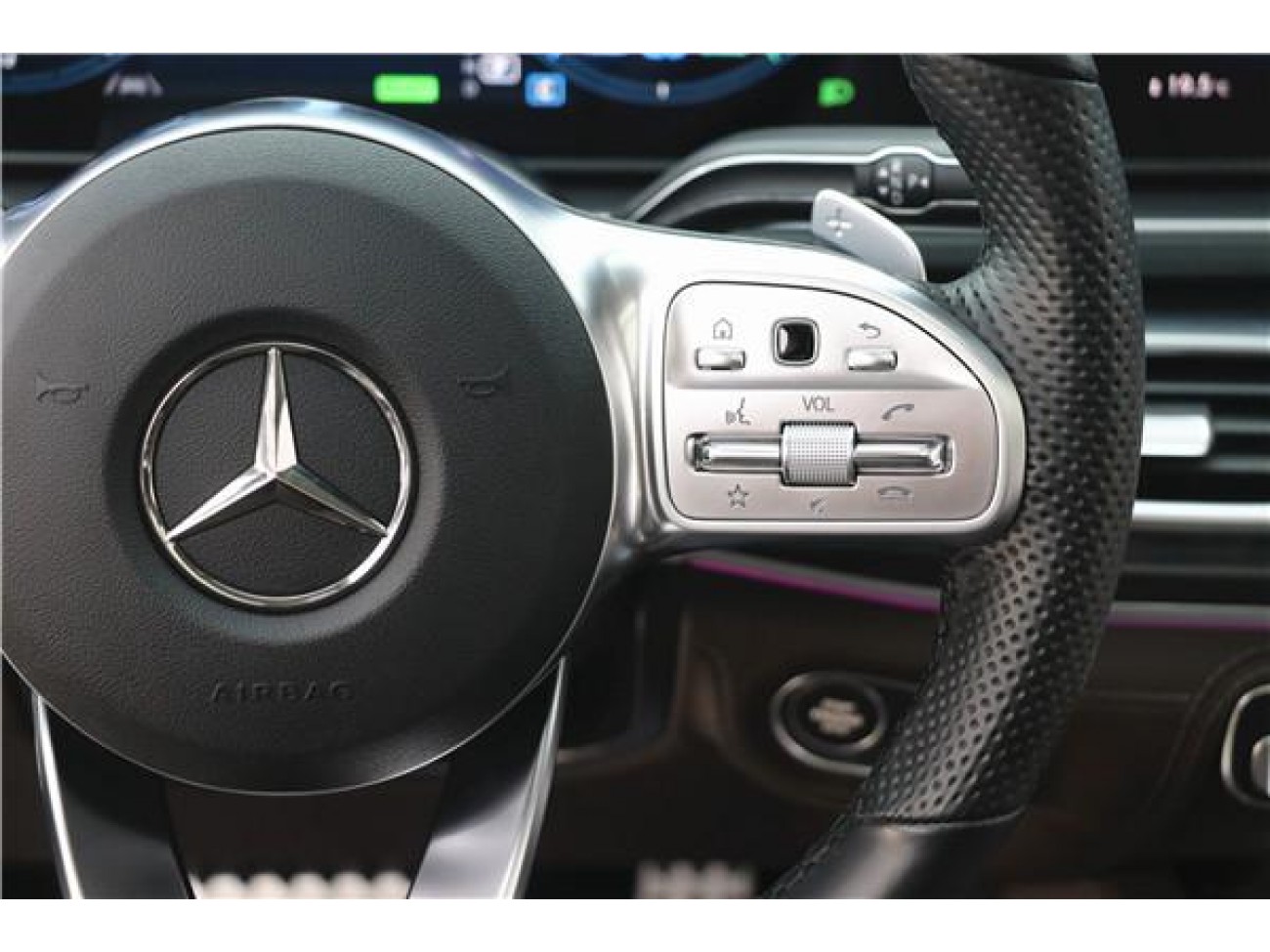 Mercedes-Benz GLS 450 4MATIC 2023