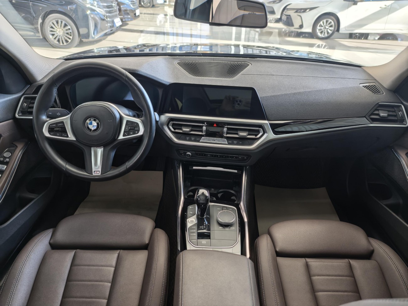 BMW 320Li 2021